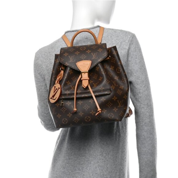 EXCELLENT CONDITION*** LOUIS VUITTON Monogram Montsouris PM Backpack - Picture 1 of 16